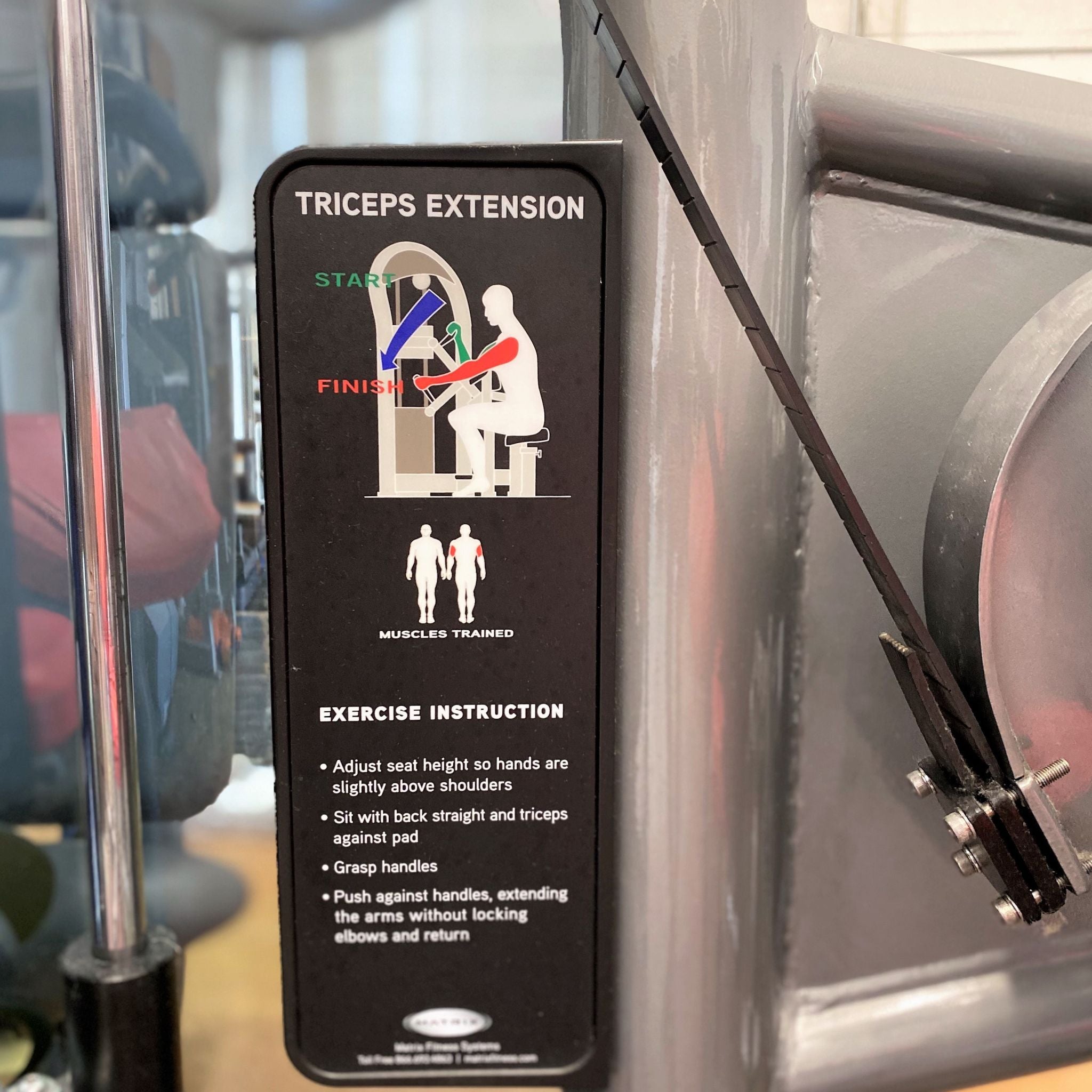 Instruction label on the Matrix G3 Tricep Extension in Warehouse